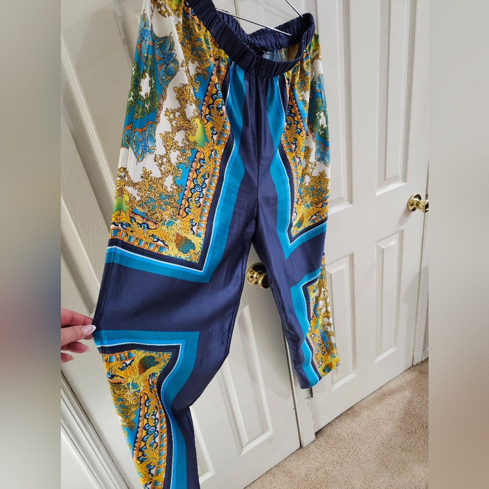 Multicolor Patterned Pants - Picture 3 of 5